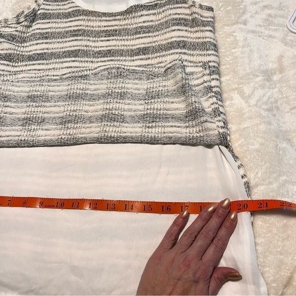 Rw&co Striped knit tank with sheath size medium - Picture 8 of 10